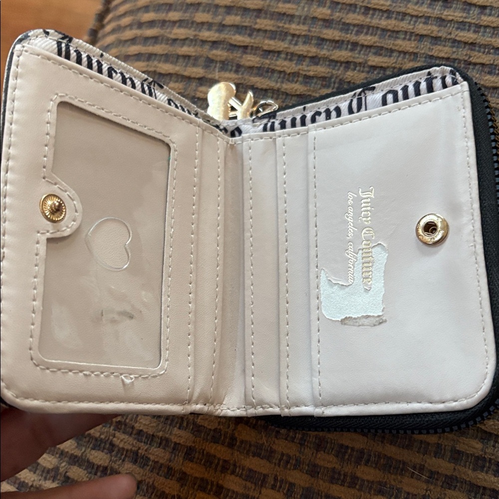 black cherry print Juicy Couture wallet - Picture 3 of 6